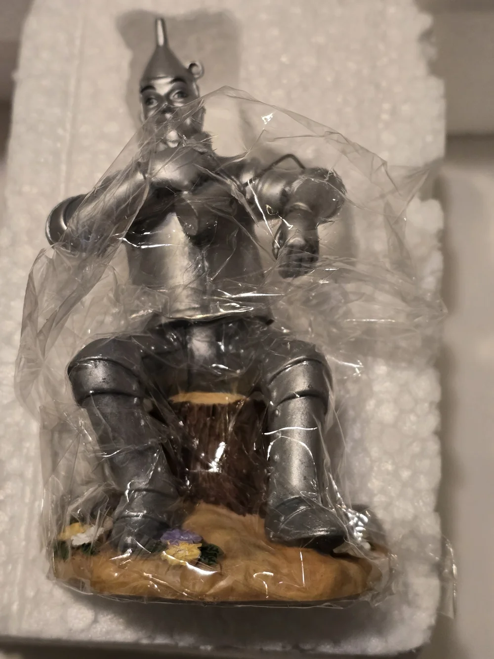 Enesco Wizard of Oz Set of 6 Dorothy, Scarecrow, Tin Man, Lion, Glinda, & Witch